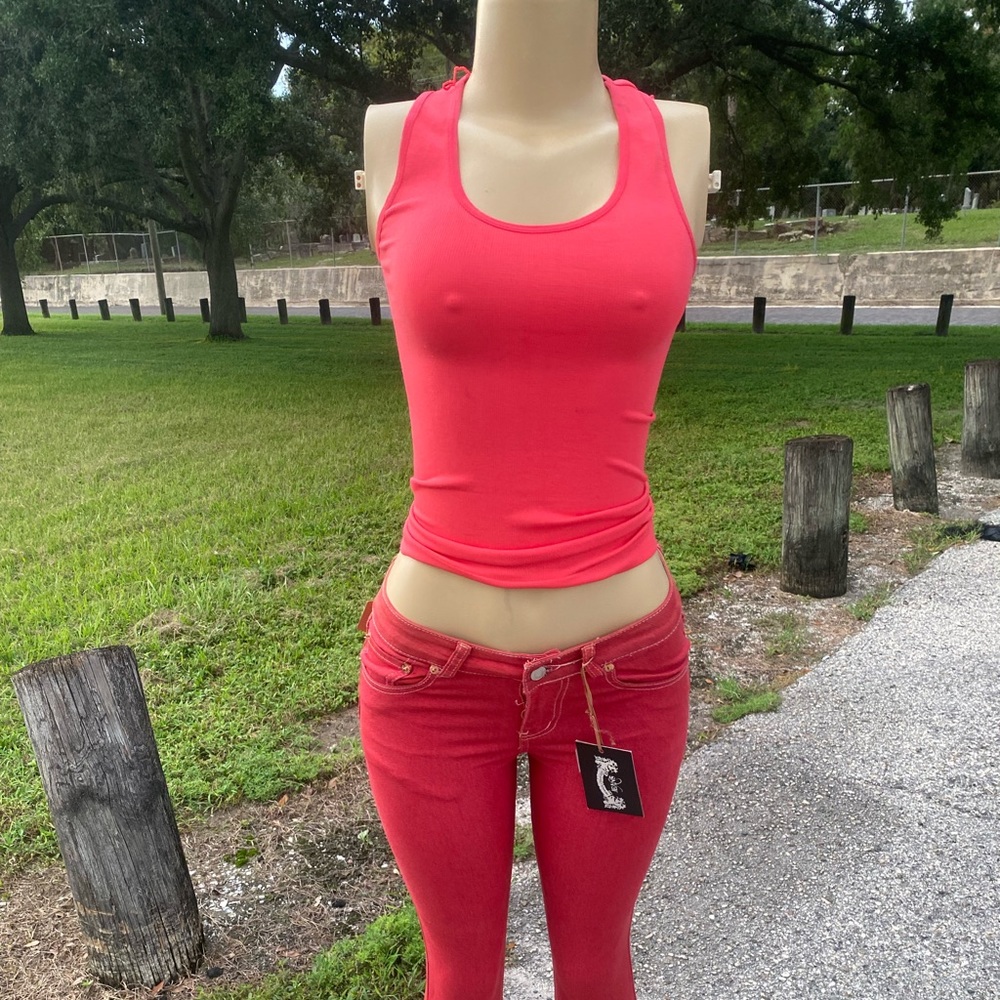 F$F ONE SIZE WOMEN AND GIRLS FASHION PINK COLOR TOP.